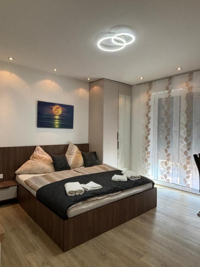 Lenti Duesseldorfer Apartment'S Kültér fotó