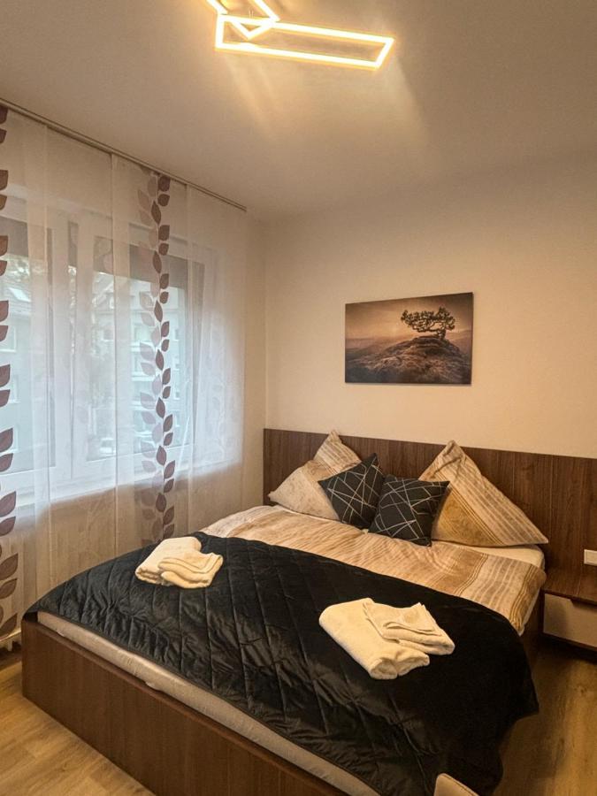 Lenti Duesseldorfer Apartment'S Kültér fotó