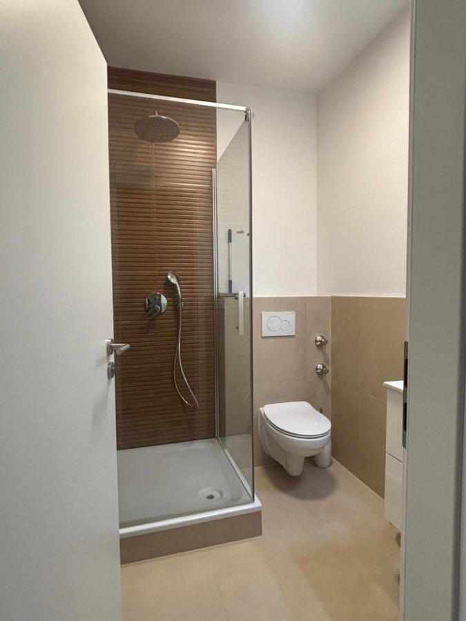 Lenti Duesseldorfer Apartment'S Kültér fotó