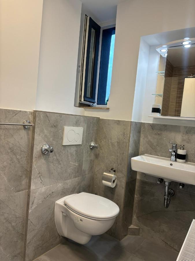 Lenti Duesseldorfer Apartment'S Kültér fotó