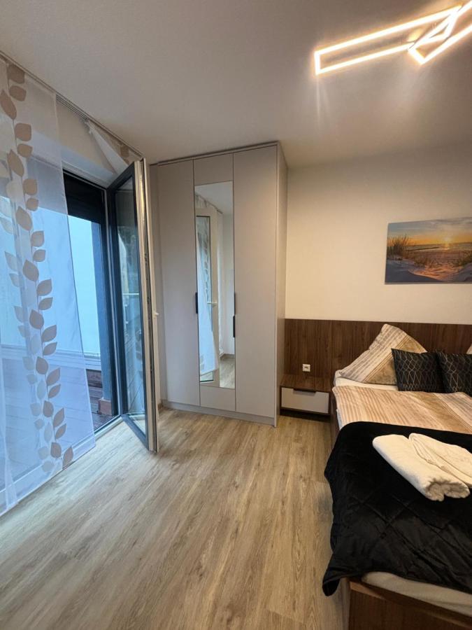 Lenti Duesseldorfer Apartment'S Kültér fotó