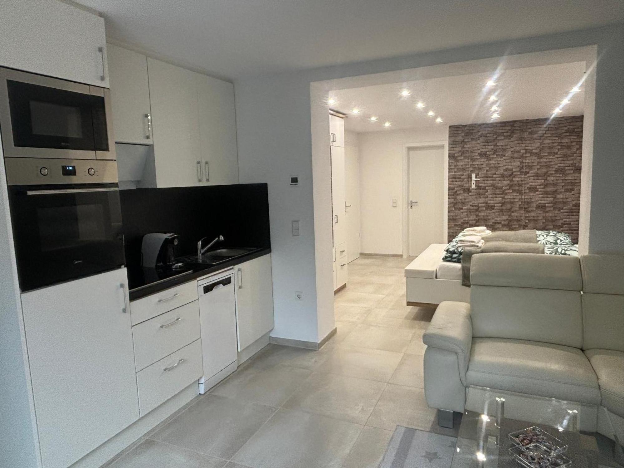 Lenti Duesseldorfer Apartment'S Kültér fotó
