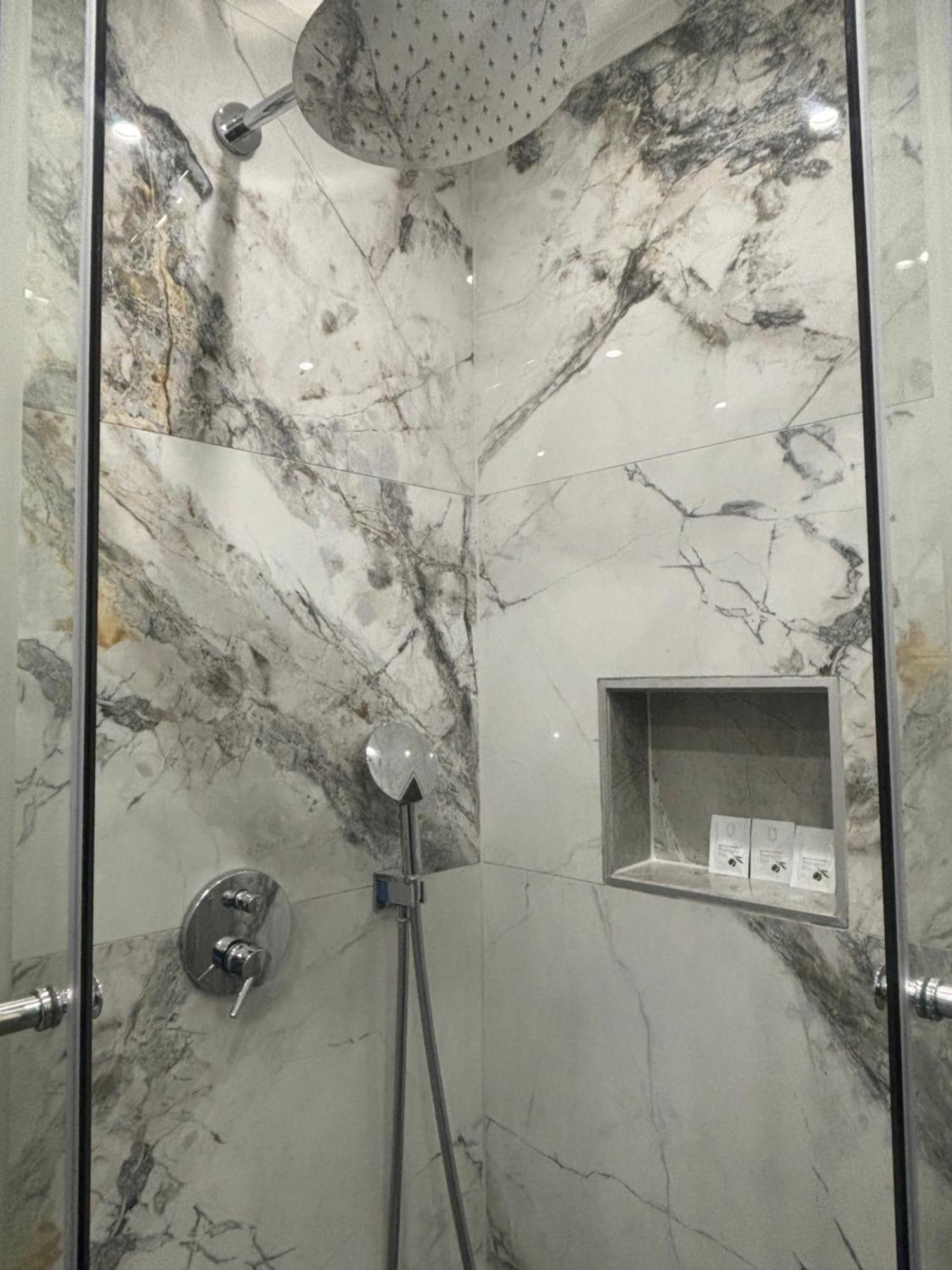 Lenti Duesseldorfer Apartment'S Kültér fotó